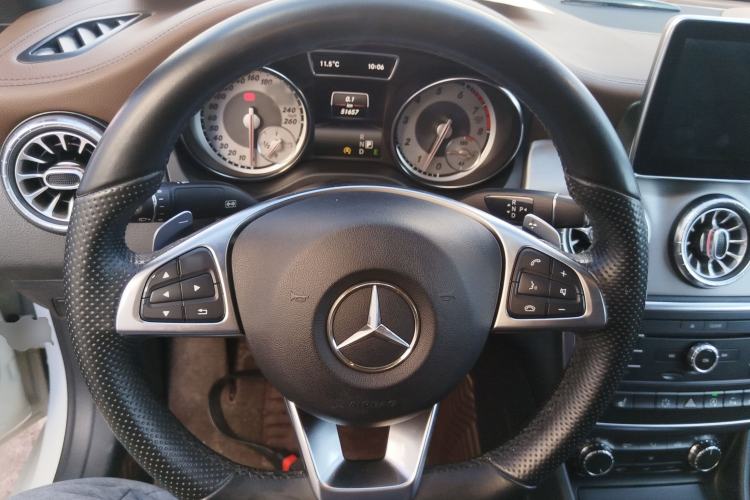Used Mercedes-Benz CLA 2014 CLA 260 4MATIC Steering Wheel