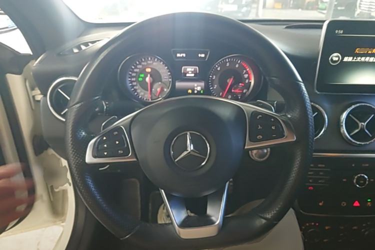 Used Mercedes-Benz CLA 2014 CLA 260 4MATIC Steering Wheel