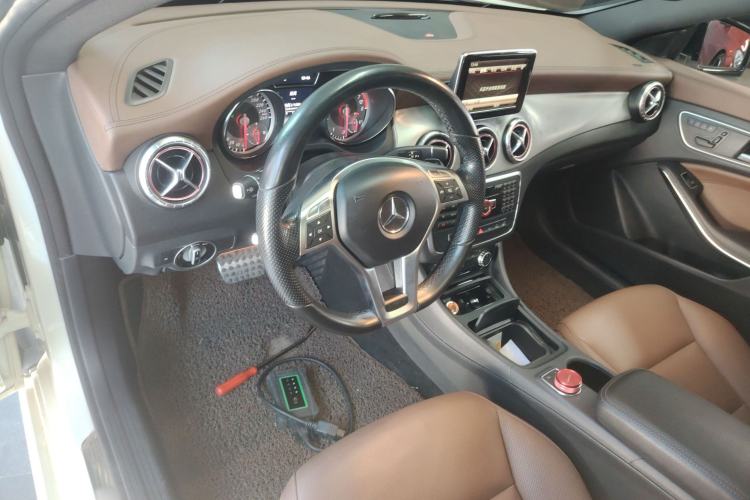 Used Mercedes-Benz CLA 2014 CLA 260 4MATIC Steering Wheel