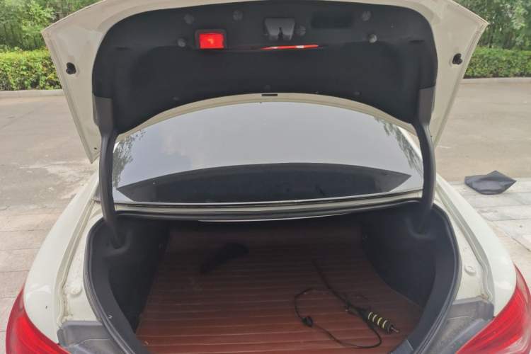 Used Mercedes-Benz CLA 2014 CLA 260 4MATIC Trunk