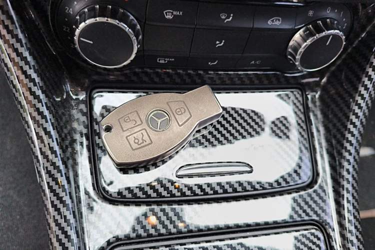Used Mercedes-Benz CLA 2014 CLA 260 4MATIC Vehicle Key