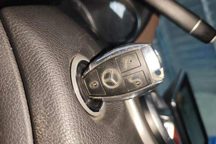 Used Mercedes-Benz CLA 2014 CLA 260 4MATIC Vehicle Key
