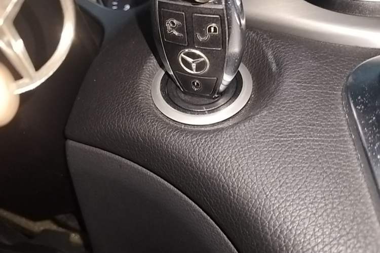 Used Mercedes-Benz CLA 2014 CLA 260 4MATIC Vehicle Key