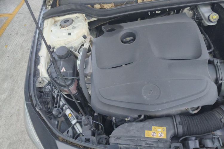 Used Mercedes-Benz CLA 2015 CLA 220 4MATIC Engine Bay Right