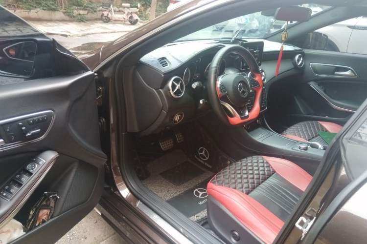 Used Mercedes-Benz CLA 2015 CLA 220 4MATIC Driver Seat
