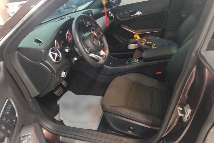 Used Mercedes-Benz CLA 2015 CLA 220 4MATIC Left Front Seat