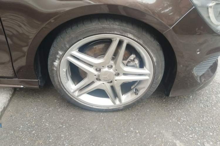 Used Mercedes-Benz CLA 2015 CLA 220 4MATIC Right Front Wheel Hub