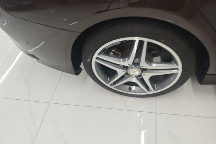Used Mercedes-Benz CLA 2015 CLA 220 4MATIC Right Rear Wheel Hub
