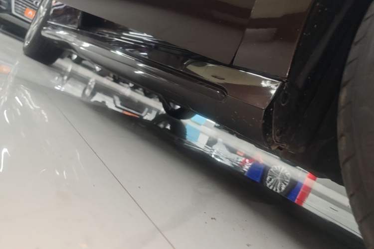 Used Mercedes-Benz CLA 2015 CLA 220 4MATIC Right Side Sill