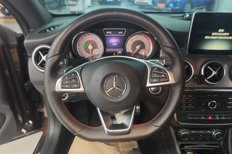Used Mercedes-Benz CLA 2015 CLA 220 4MATIC Steering Wheel