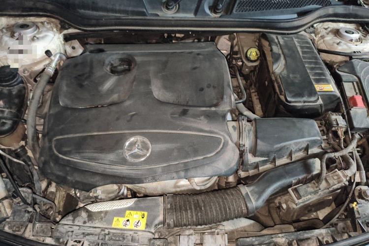 Used Mercedes-Benz CLA 2015 CLA 220 4MATIC Engine Bay