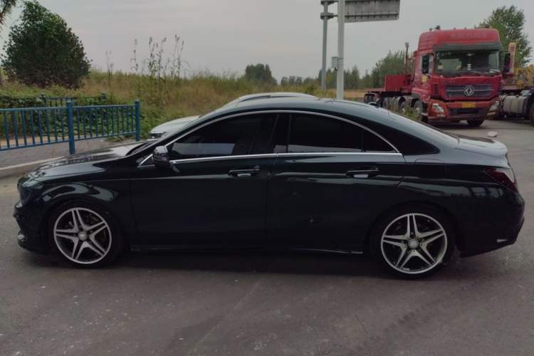 Used Mercedes-Benz CLA 2015 CLA 220 4MATIC Left Side