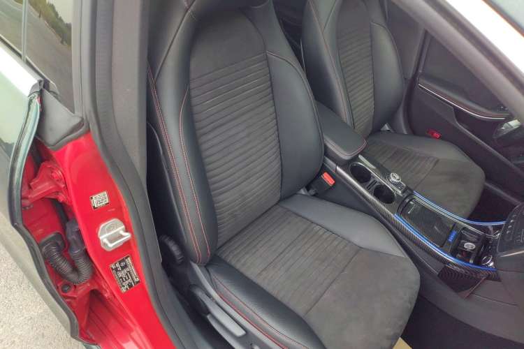 Used Mercedes-Benz CLA 2015 CLA 220 4MATIC Right Front Seat