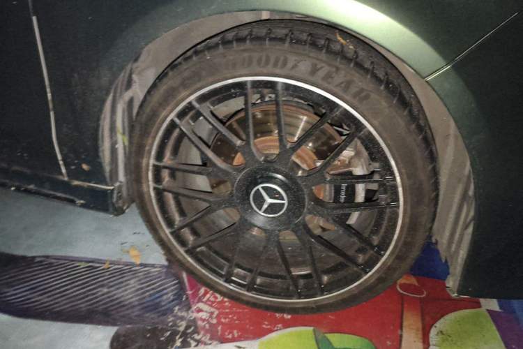 Used Mercedes-Benz CLA 2015 CLA 220 4MATIC Right Front Wheel Hub