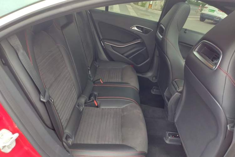 Used Mercedes-Benz CLA 2015 CLA 220 4MATIC Right Rear Seat