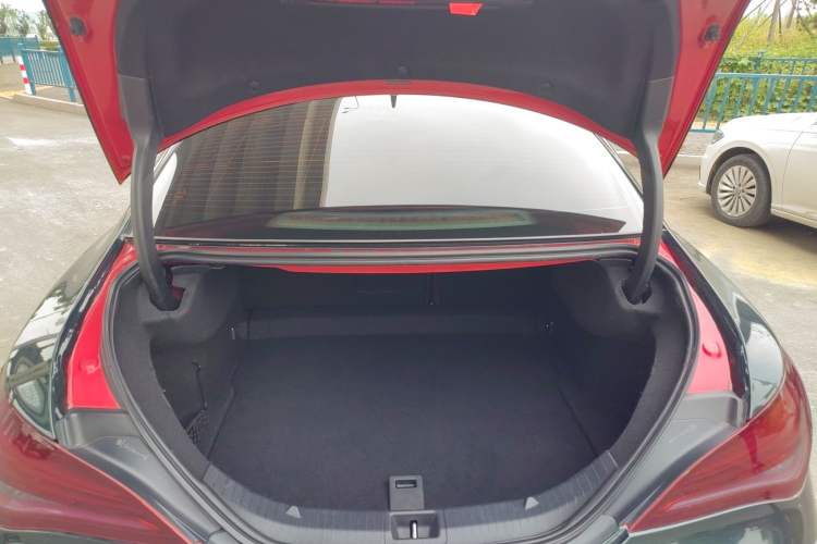 Used Mercedes-Benz CLA 2015 CLA 220 4MATIC Trunk