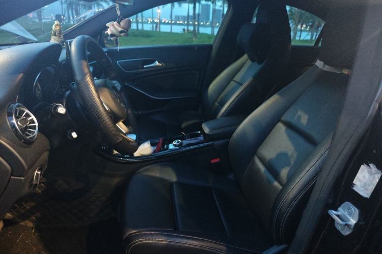 Used Mercedes-Benz CLA 2015 CLA 200 Left Front Seat