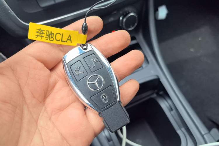 Used Mercedes-Benz CLA 2015 CLA 200 Interior 1