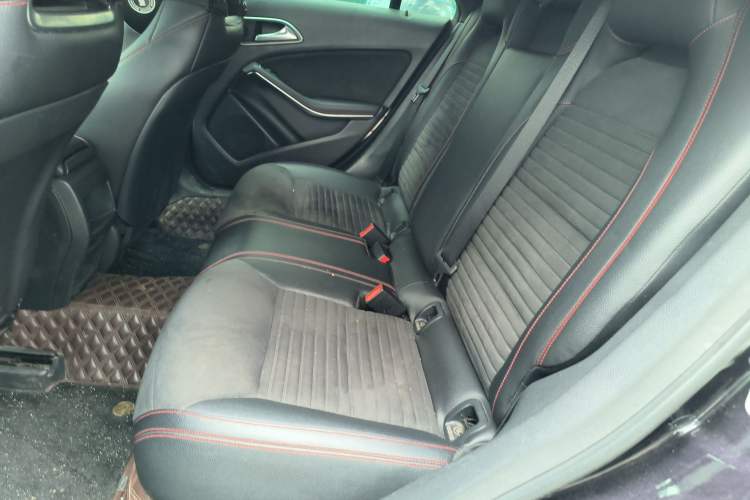 Used Mercedes-Benz CLA 2015 CLA 220 4MATIC Left Rear Seat