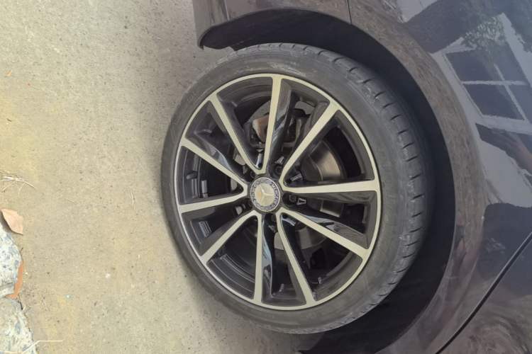Used Mercedes-Benz CLA 2015 CLA 200 Right Rear Wheel Hub