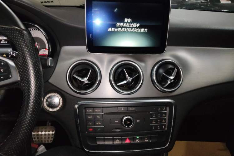 Used Mercedes-Benz CLA 2015 CLA 220 4MATIC Audio And AC Panel
