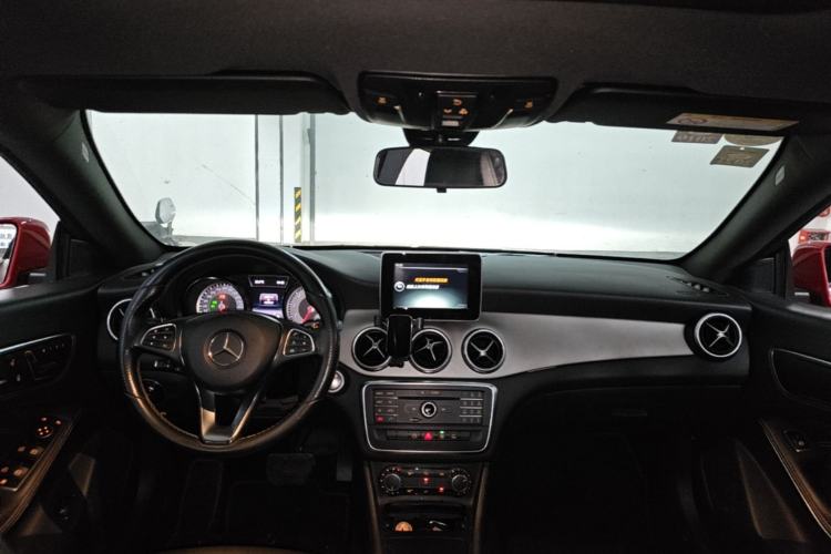Used Mercedes-Benz CLA 2015 CLA 200 Center Console
