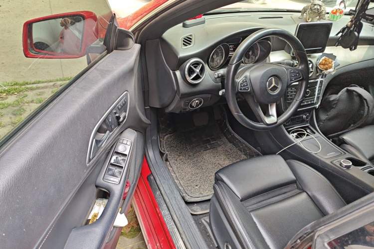 Used Mercedes-Benz CLA 2015 CLA 200 Driver Seat