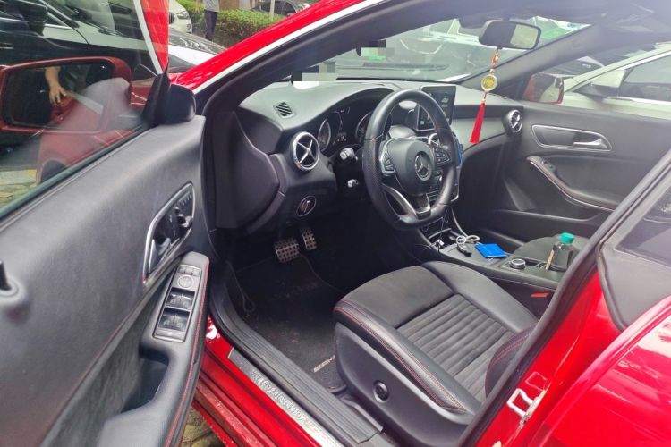 Used Mercedes-Benz CLA 2015 CLA 220 4MATIC Driver Seat
