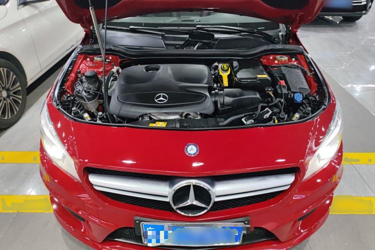 Used Mercedes-Benz CLA 2015 CLA 220 4MATIC Engine Bay