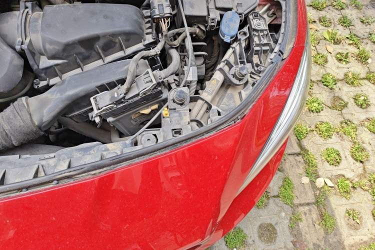 Used Mercedes-Benz CLA 2015 CLA 200 Engine Bay Left