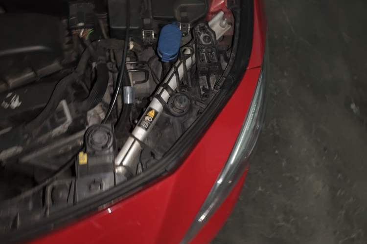 Used Mercedes-Benz CLA 2015 CLA 220 4MATIC Engine Bay Left