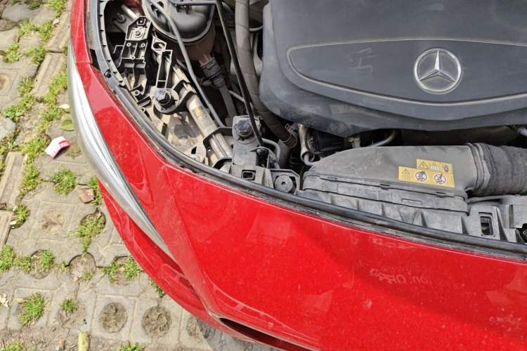 Used Mercedes-Benz CLA 2015 CLA 200 Engine Bay Right