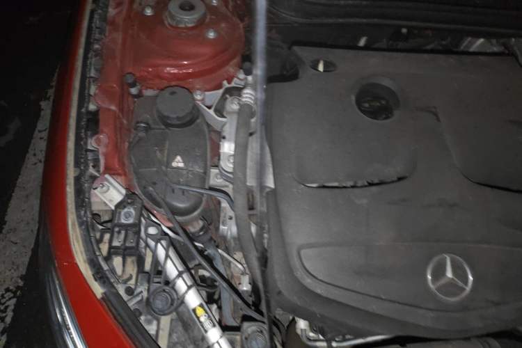 Used Mercedes-Benz CLA 2015 CLA 200 Engine Bay Right