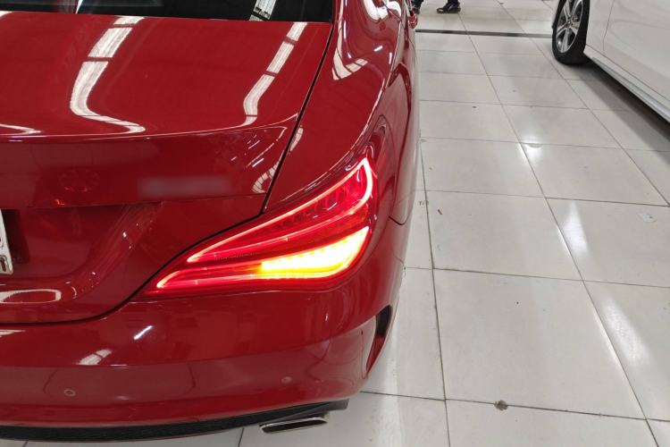 Used Mercedes-Benz CLA 2015 CLA 220 4MATIC Exterior 6