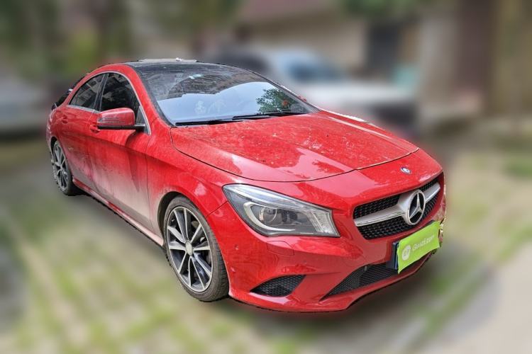 Used Mercedes-Benz CLA 2015 CLA 200 Front Right 45 Deg
