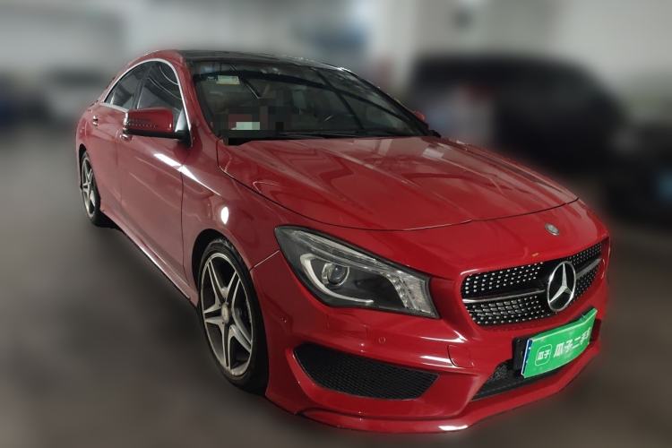 Used Mercedes-Benz CLA 2015 CLA 220 4MATIC Front Right 45 Deg