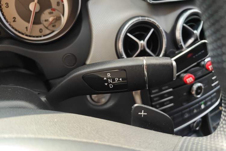 Used Mercedes-Benz CLA 2015 CLA 200 Gear Lever