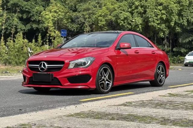 Ojetý Mercedes-Benz CLA 2015 CLA 220 4MATIC