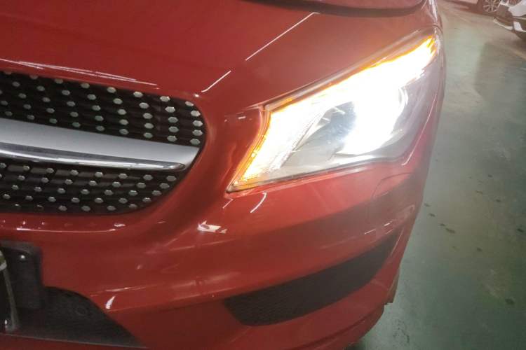 Used Mercedes-Benz CLA 2015 CLA 220 4MATIC Left Front Headlight