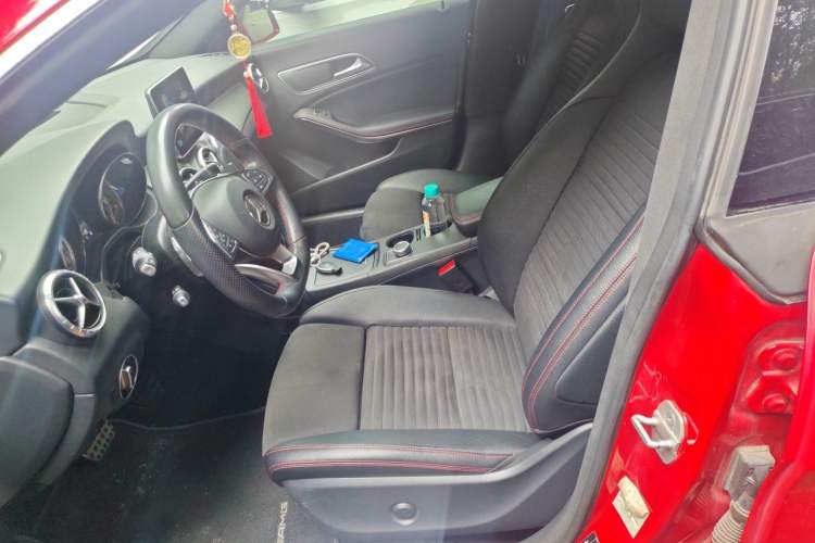 Used Mercedes-Benz CLA 2015 CLA 220 4MATIC Left Front Seat