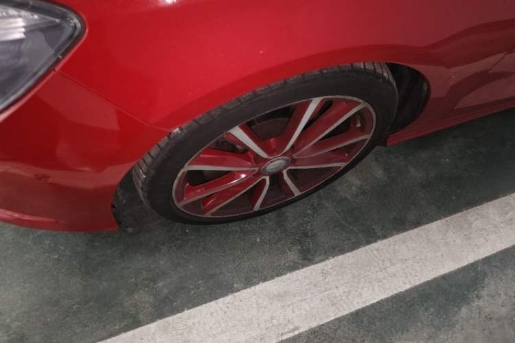 Used Mercedes-Benz CLA 2015 CLA 200 Left Front Wheel Hub
