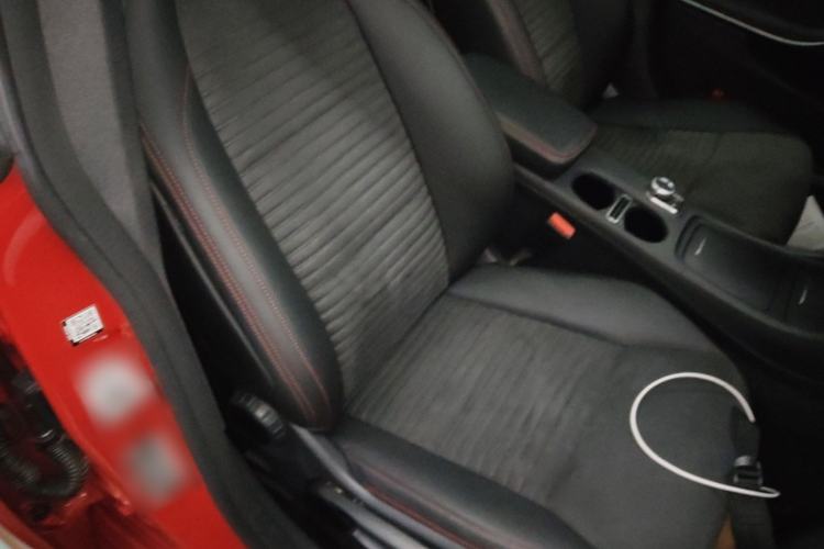 Used Mercedes-Benz CLA 2015 CLA 220 4MATIC Right Front Seat