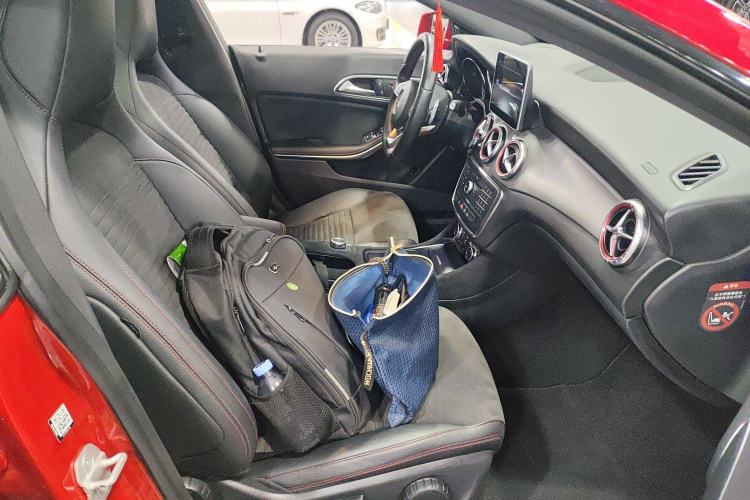 Used Mercedes-Benz CLA 2015 CLA 220 4MATIC Right Front Seat