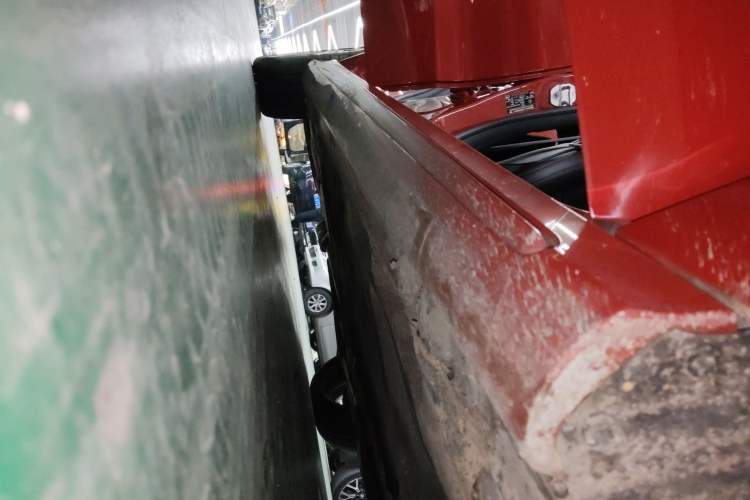 Used Mercedes-Benz CLA 2015 CLA 220 4MATIC Right Side Sill