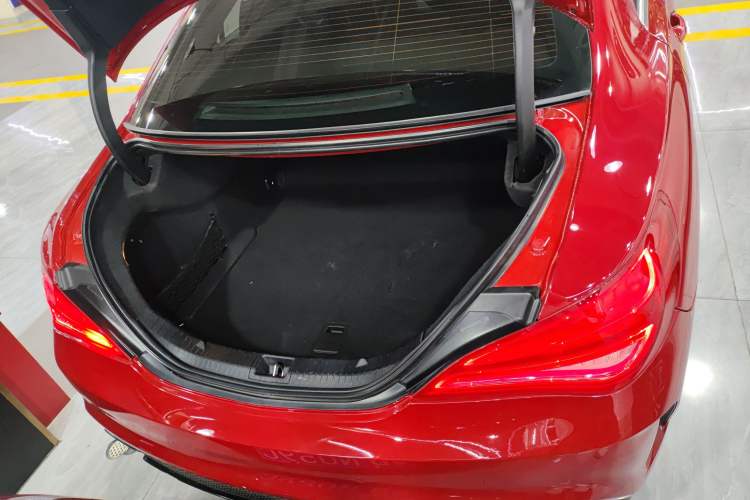 Used Mercedes-Benz CLA 2015 CLA 220 4MATIC Trunk