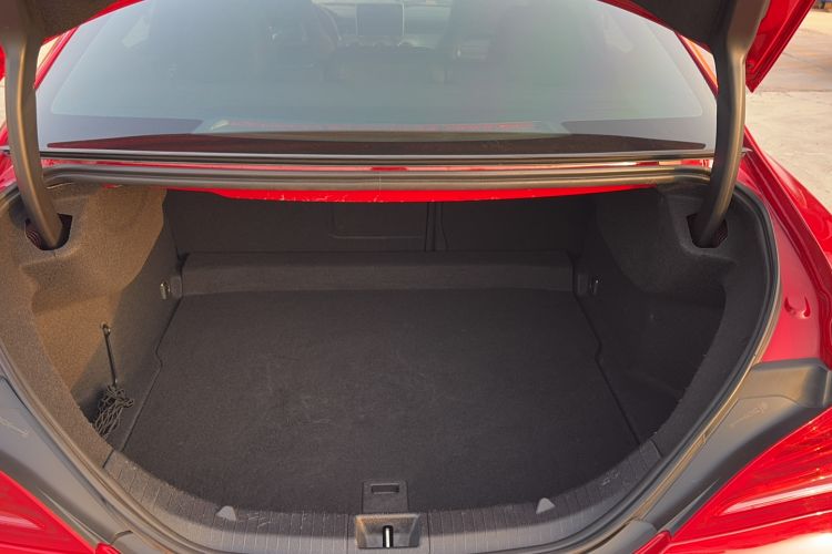 Used Mercedes-Benz CLA 2015 CLA 220 4MATIC Trunk