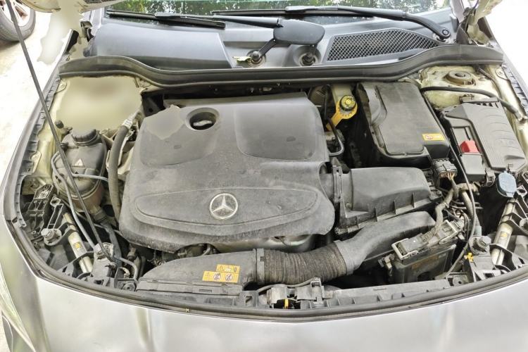 Used Mercedes-Benz CLA 2015 CLA 200 Engine Bay