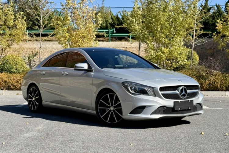 Used Mercedes-Benz CLA 2015 CLA 200 Exterior 2