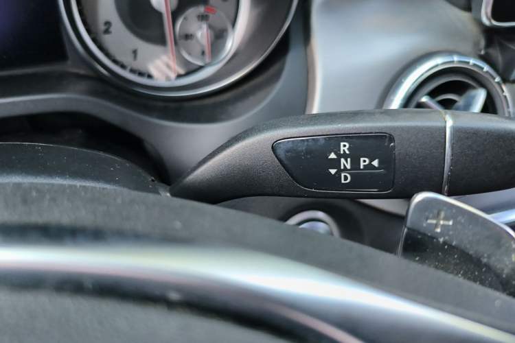 Used Mercedes-Benz CLA 2015 CLA 220 4MATIC Gear Lever