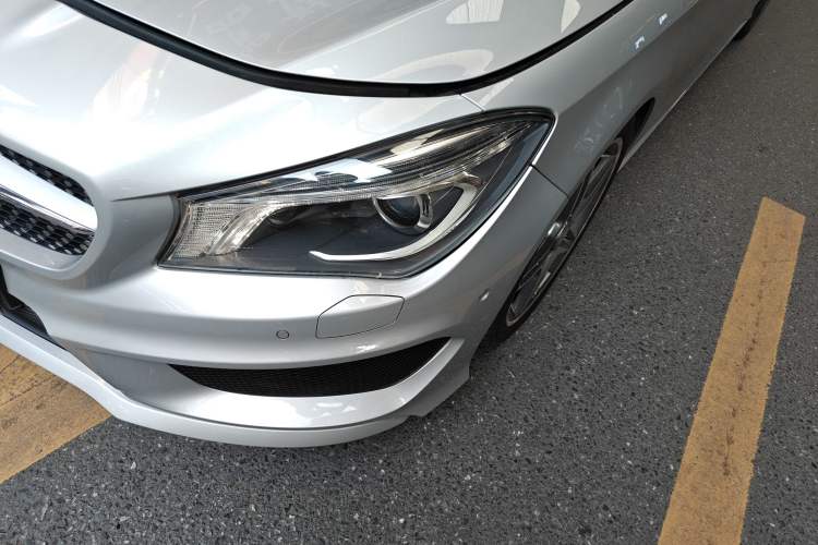 Used Mercedes-Benz CLA 2015 CLA 220 4MATIC Left Front Headlight